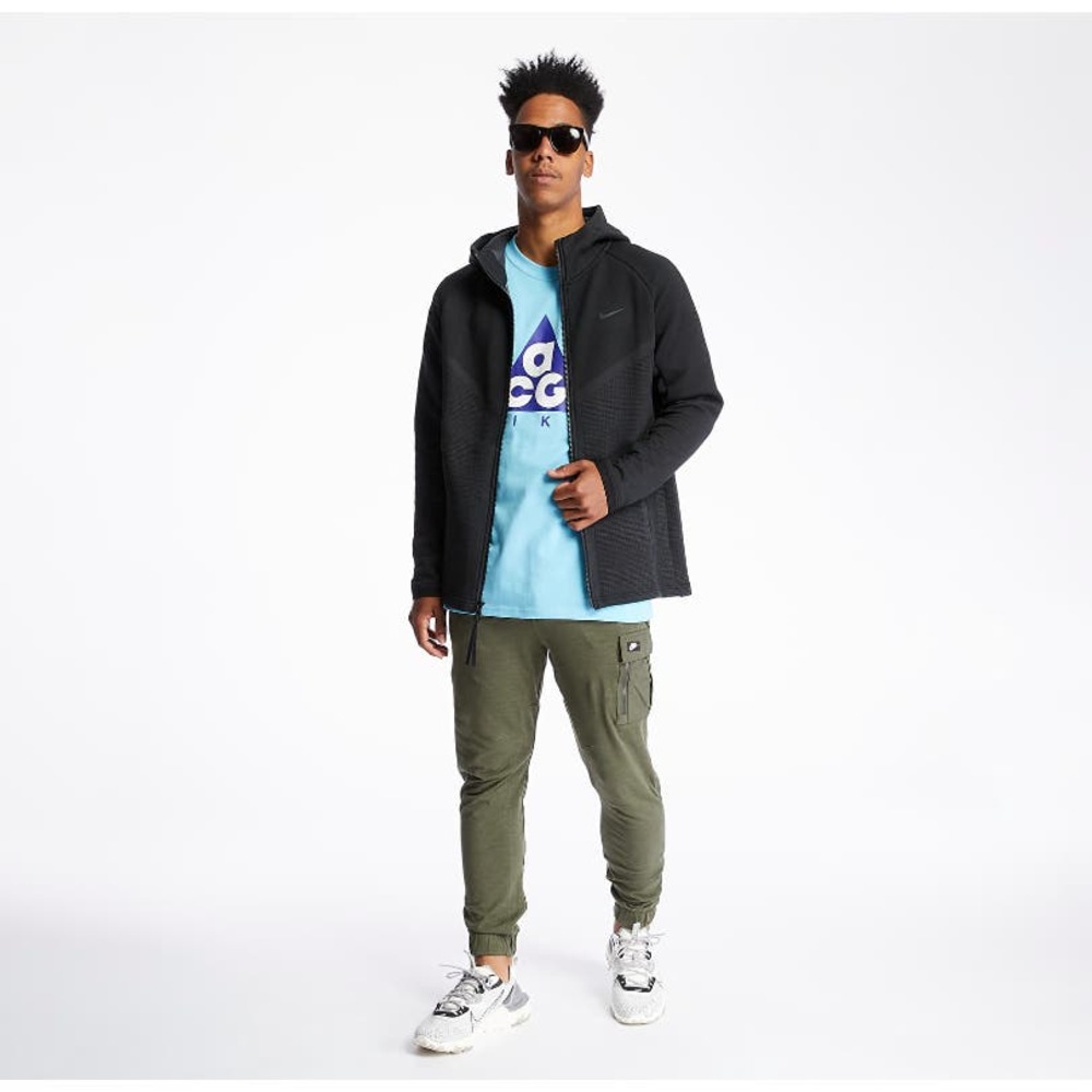 Nike tech fly knit black jacket (large)